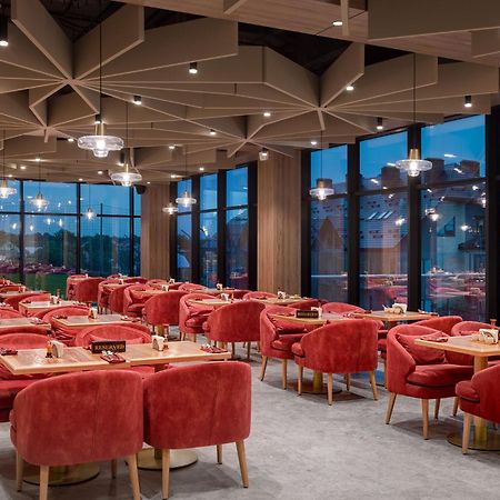 Hotel Святий Шарбель Moršyn Exteriér fotografie